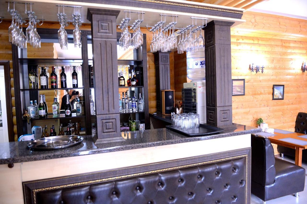 Pride Hotel Taraz Exterior foto