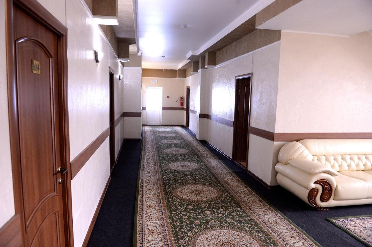 Pride Hotel Taraz Exterior foto