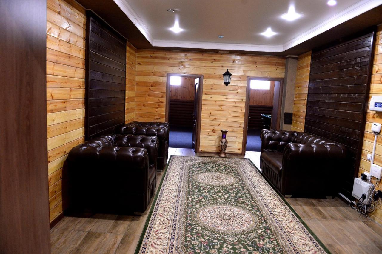 Pride Hotel Taraz Exterior foto